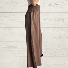 Cargar imagen en el visor de la galería, Pantalón ancho, color Chocolate

