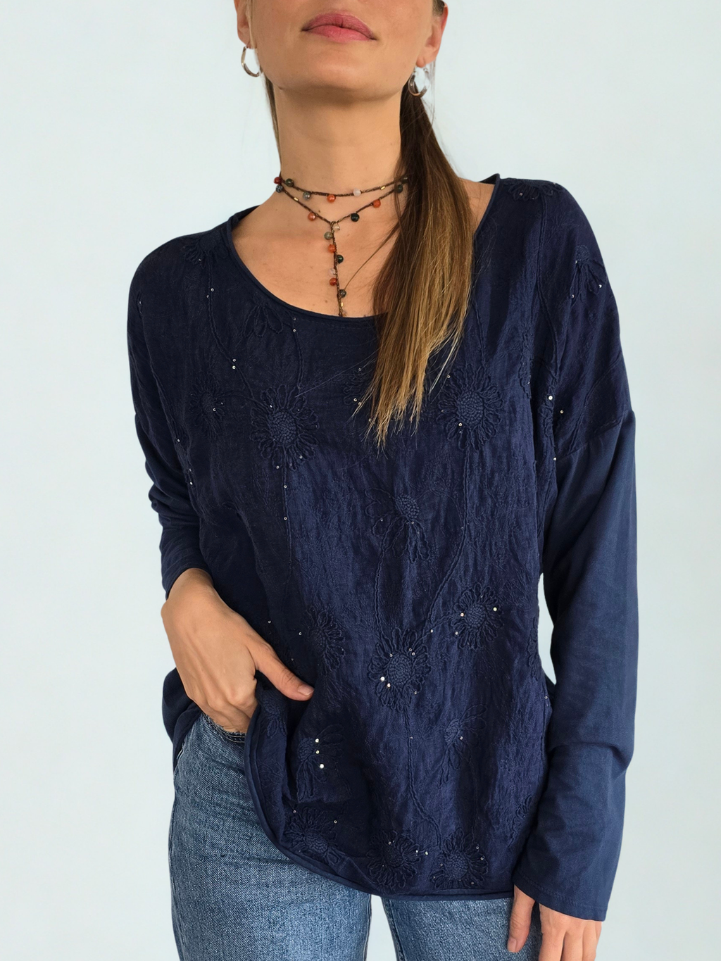 Blusa Italiana Bordada, color Azul Marino