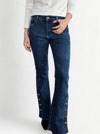 Pantalón Jeans con botones dorados, color azul jeans