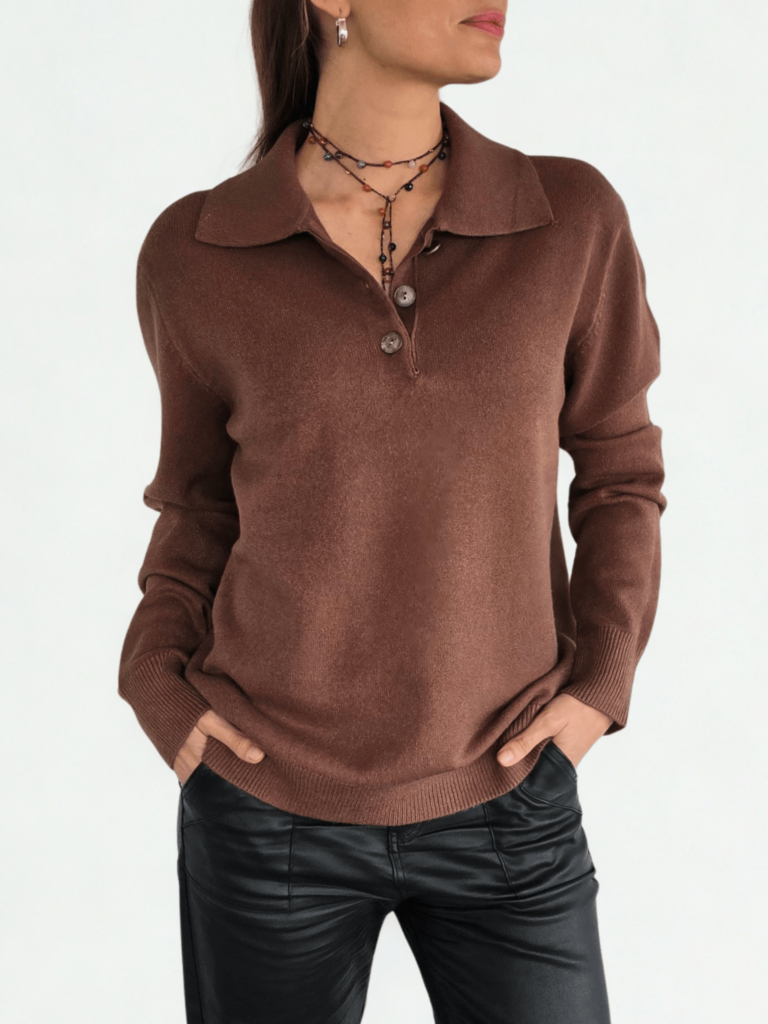 Sweater Tres Botones, color Chocolate