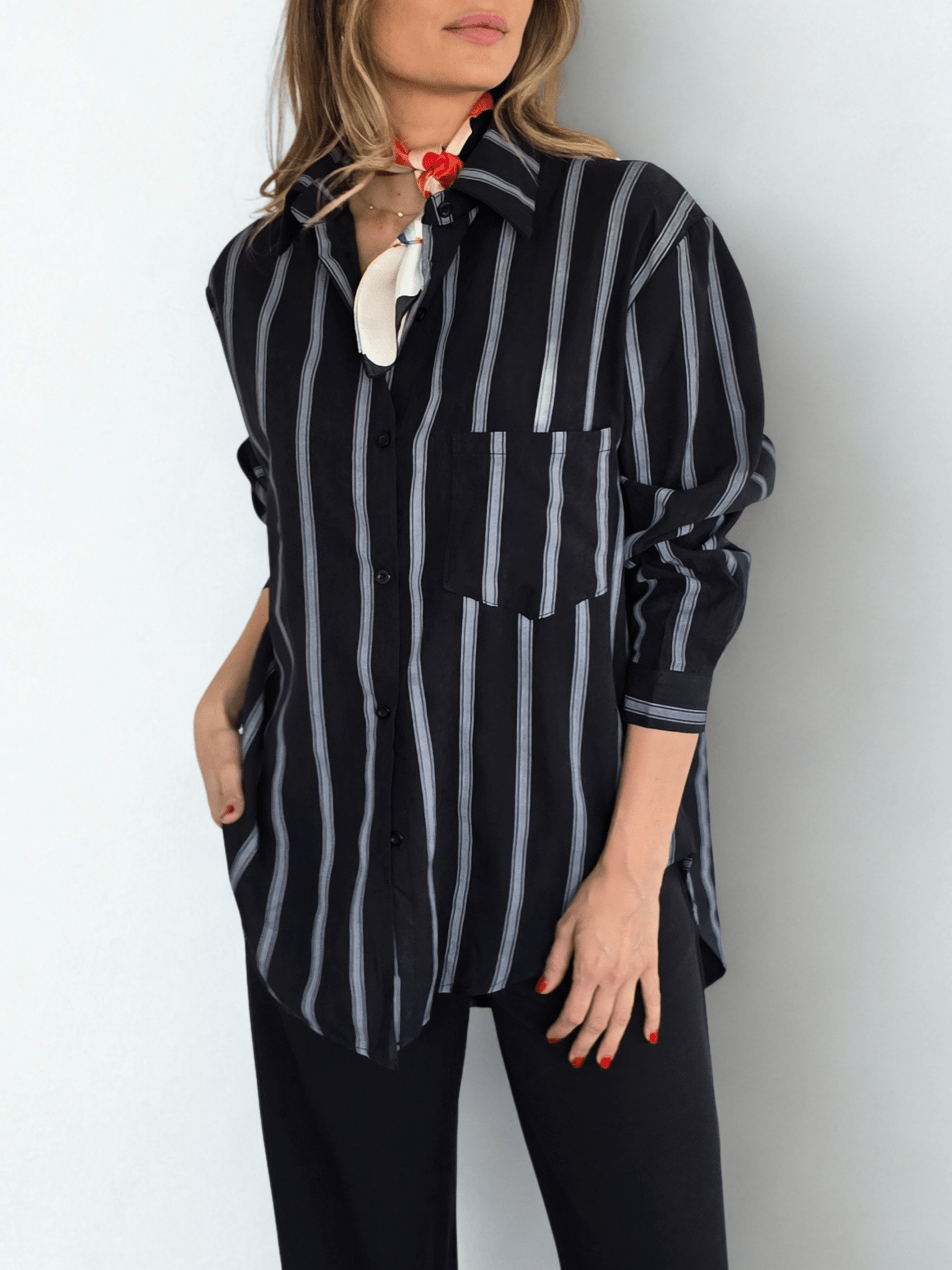 Blusa Rayada, color Negro