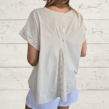 Cargar imagen en el visor de la galería, Blusa Italiana Roma, color Beige
