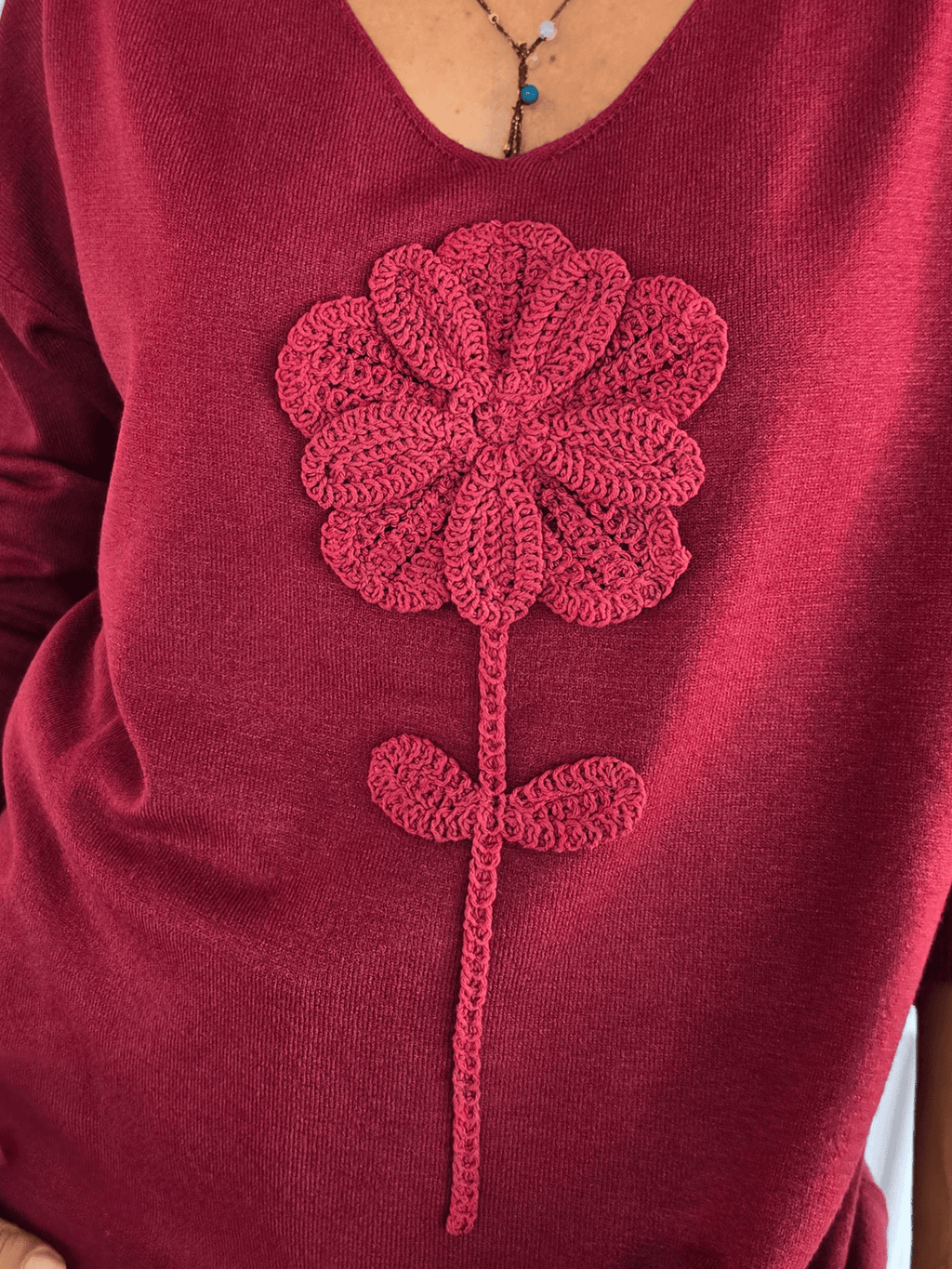 Sweater Flor, color Burdeo