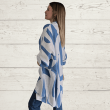 Cargar imagen en el visor de la galería, Vestido / Blusón Italiano etampado, color Blanco con Celeste
