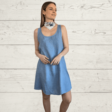 Cargar imagen en el visor de la galería, Vestido de Lino Italiano sin mangas, color Celeste
