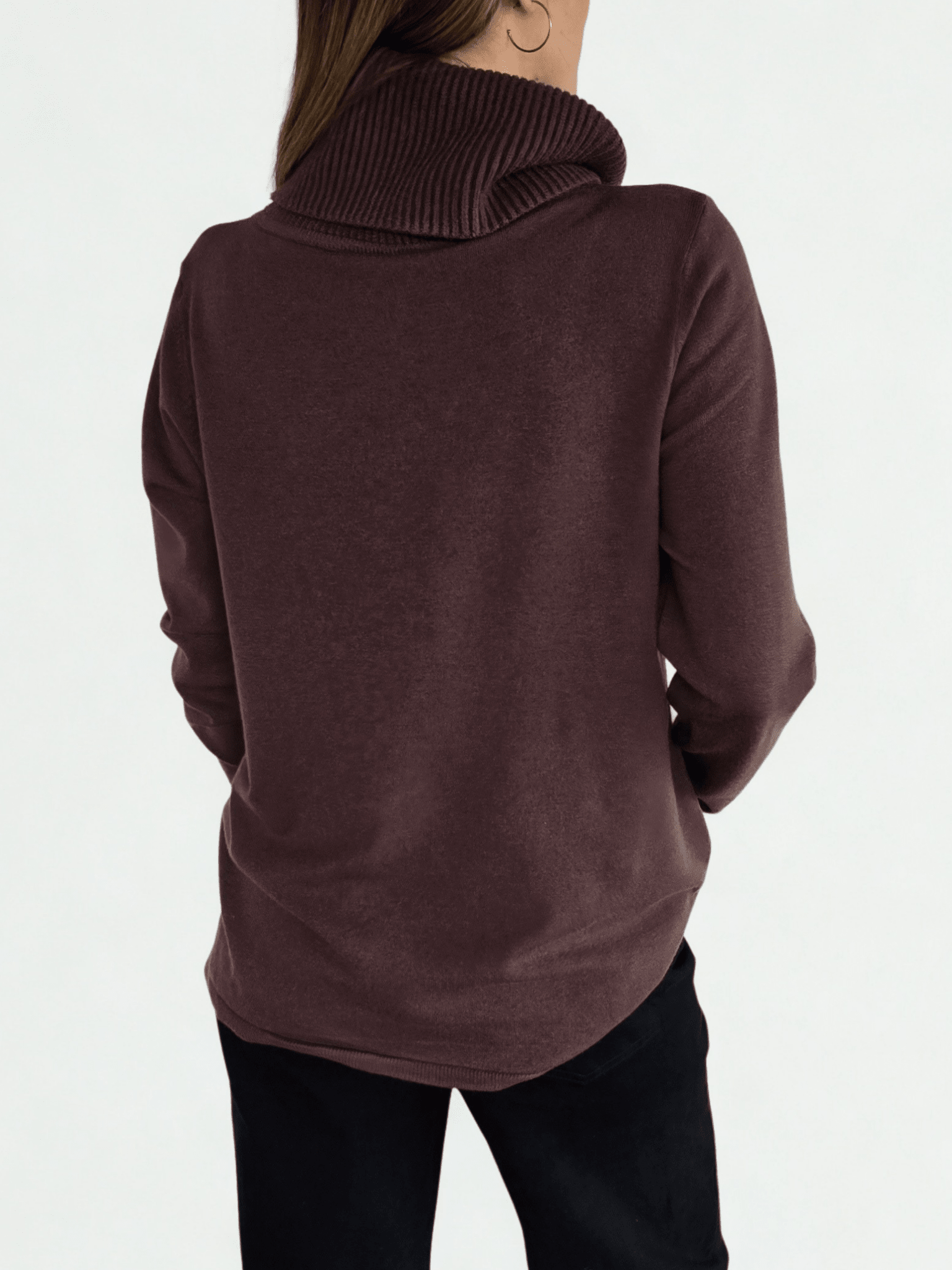 Sweater Cuello Subido, color Chocolate