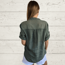 Cargar imagen en el visor de la galería, Blusa Italiana Toscana 100% Lino, color Verde
