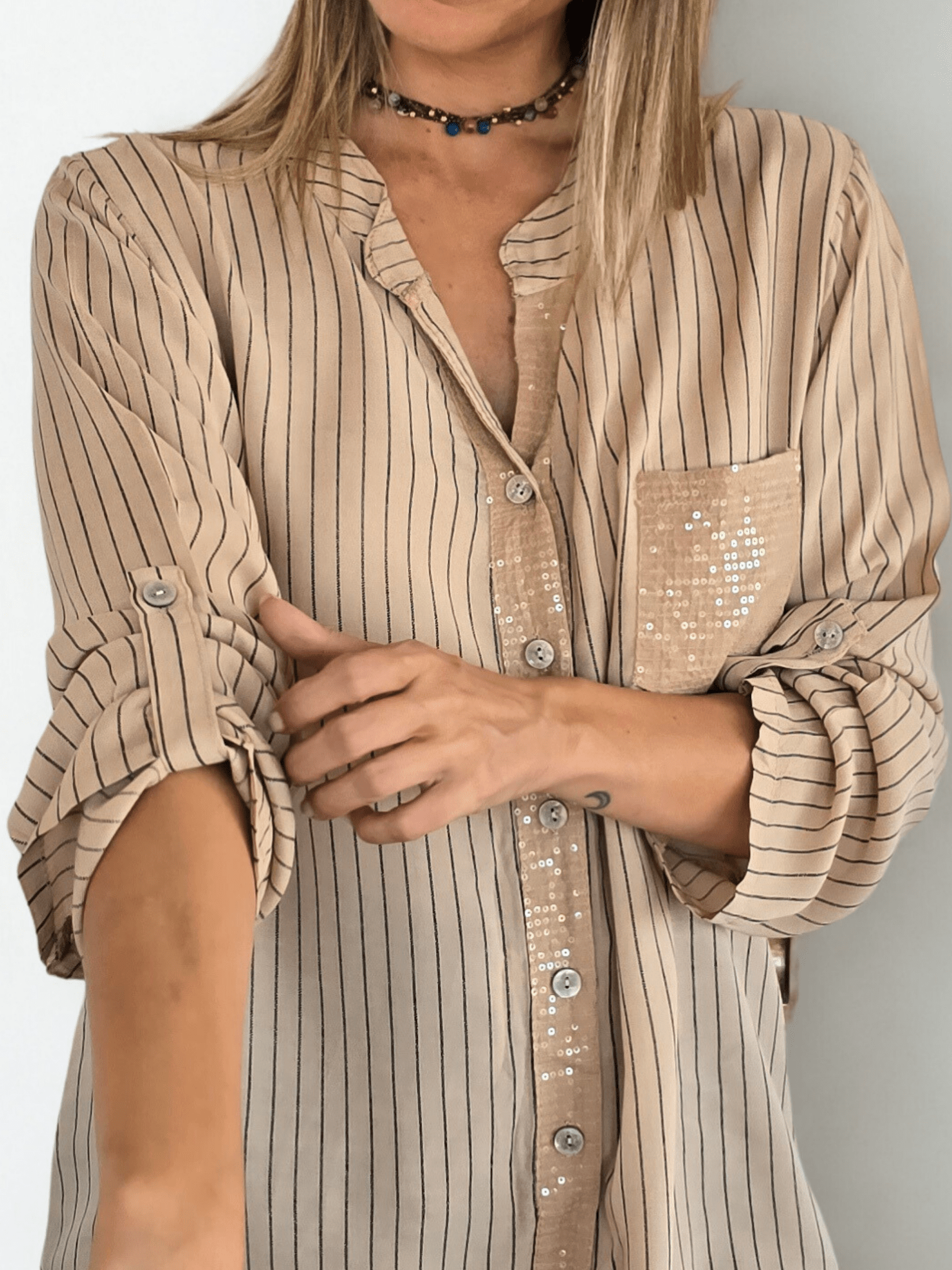 Blusa Italiana Rayada, fondo Camel