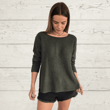 Cargar imagen en el visor de la galería, Sweater Italiano básico, color Verde
