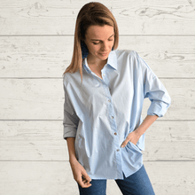 Cargar imagen en el visor de la galería, Blusa Básica, color Celeste
