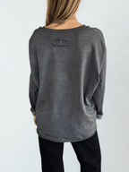 Sweater polerón Teñido con Desflecado, color Gris