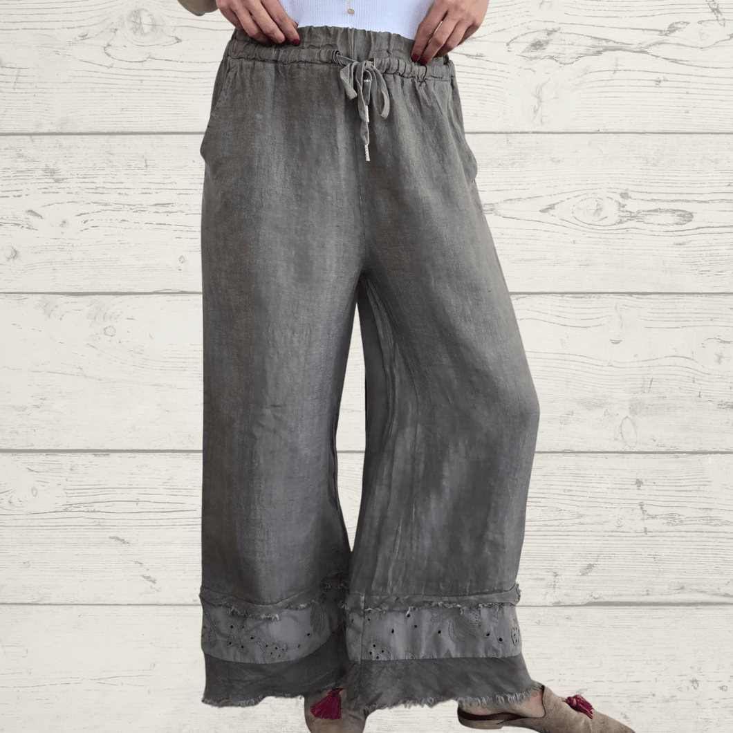 Pantalón 100% Lino Italiano basta bordada, color Taupe