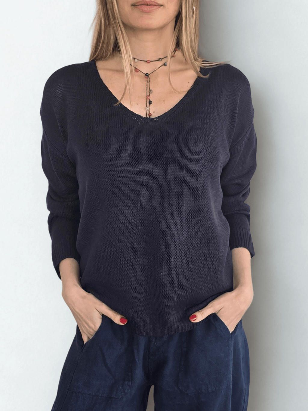 Sweater Básico escote en V, color Azul