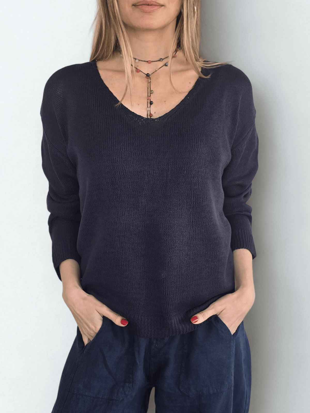 Sweater Básico escote en V, color Azul