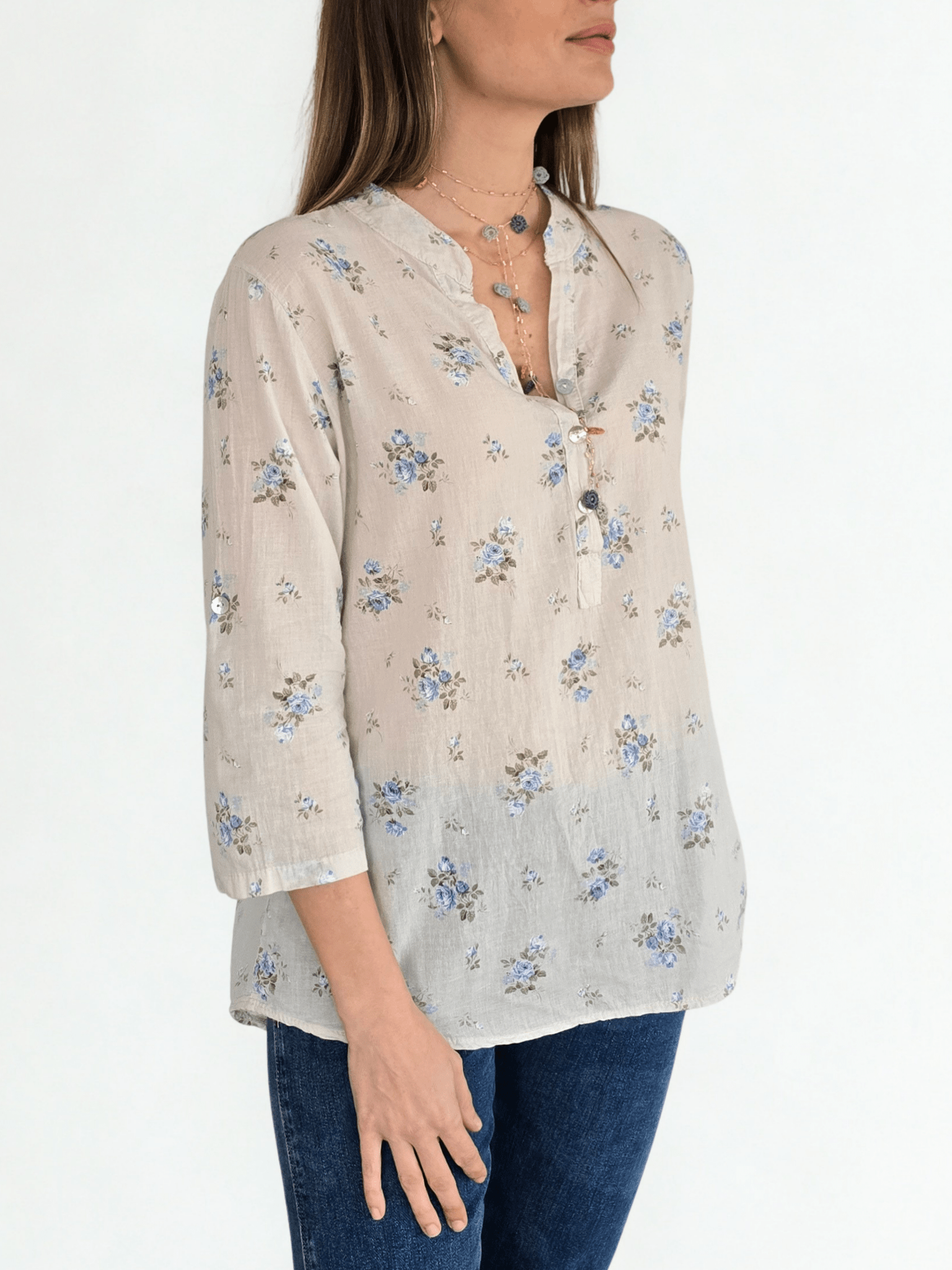 Blusa Italiana Flores, fondo Beige