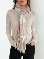 Bufanda cuadros, color beige con blanco