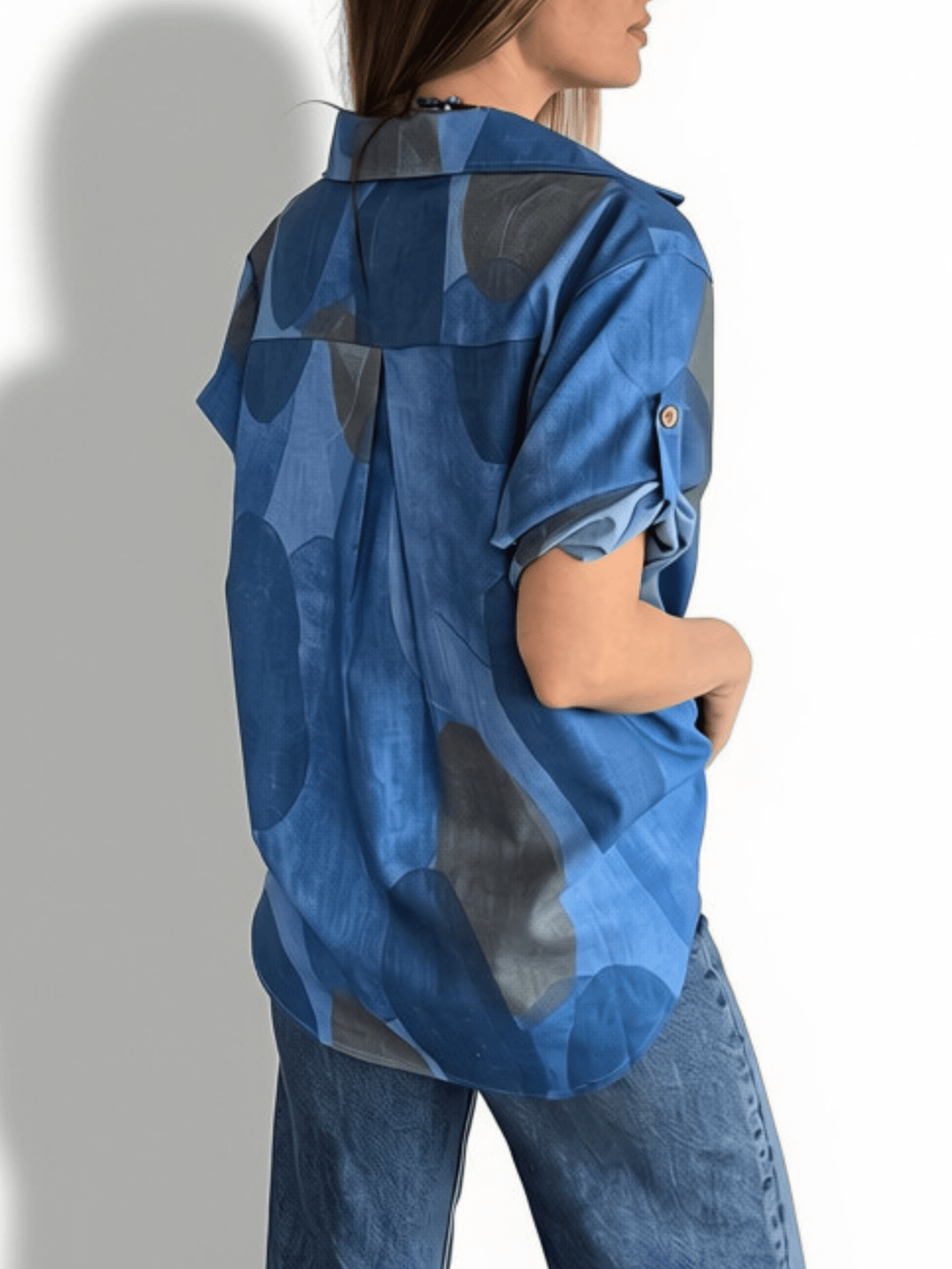 Blusa Estampada con Nudo, fondo Azul
