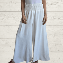 Cargar imagen en el visor de la galería, Pantalón ancho elásticado, color Blanco
