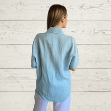 Cargar imagen en el visor de la galería, Blusa 100% Lino Italiano, color Verde Menta
