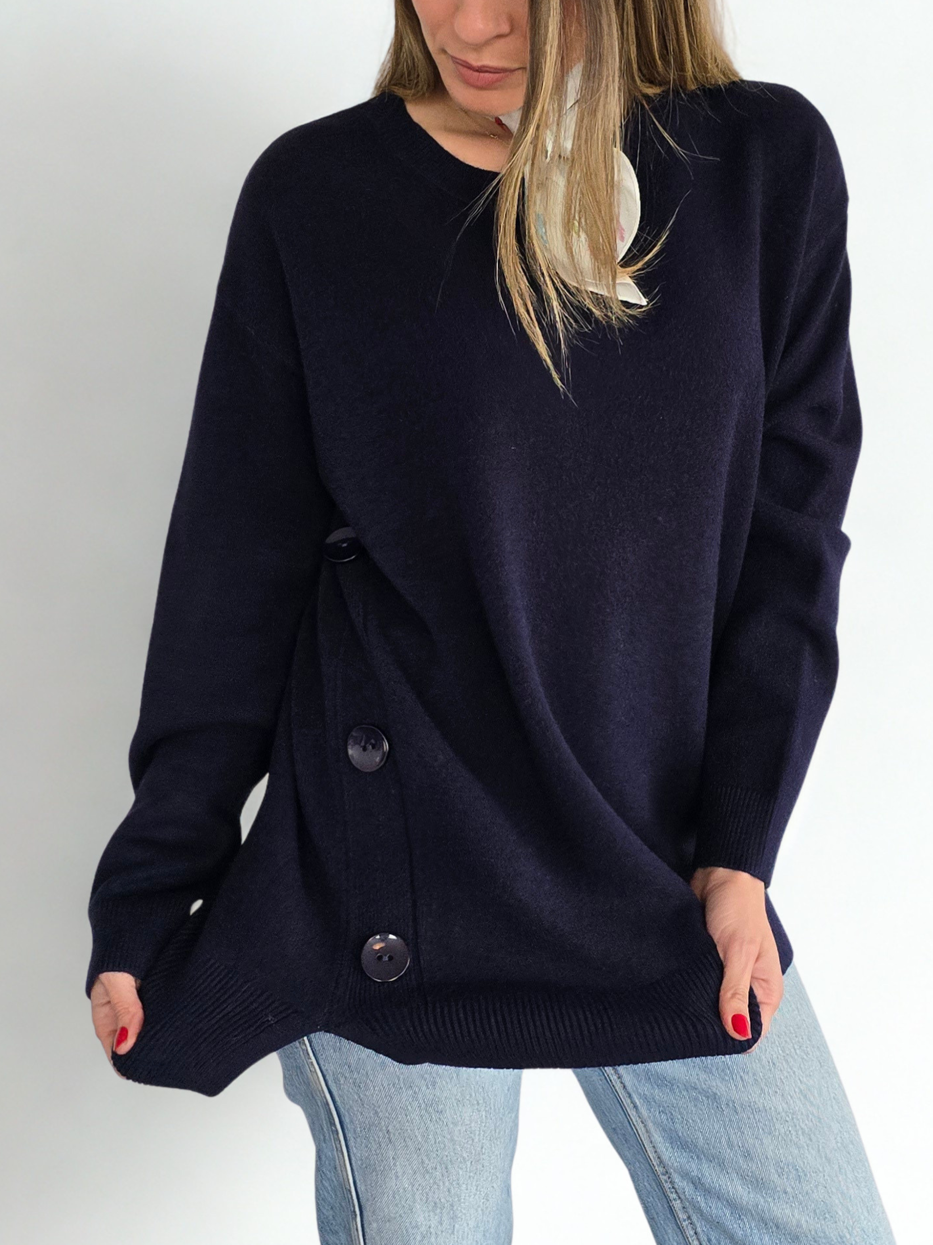 Sweater con Botones a los Lados, color Azul Marino
