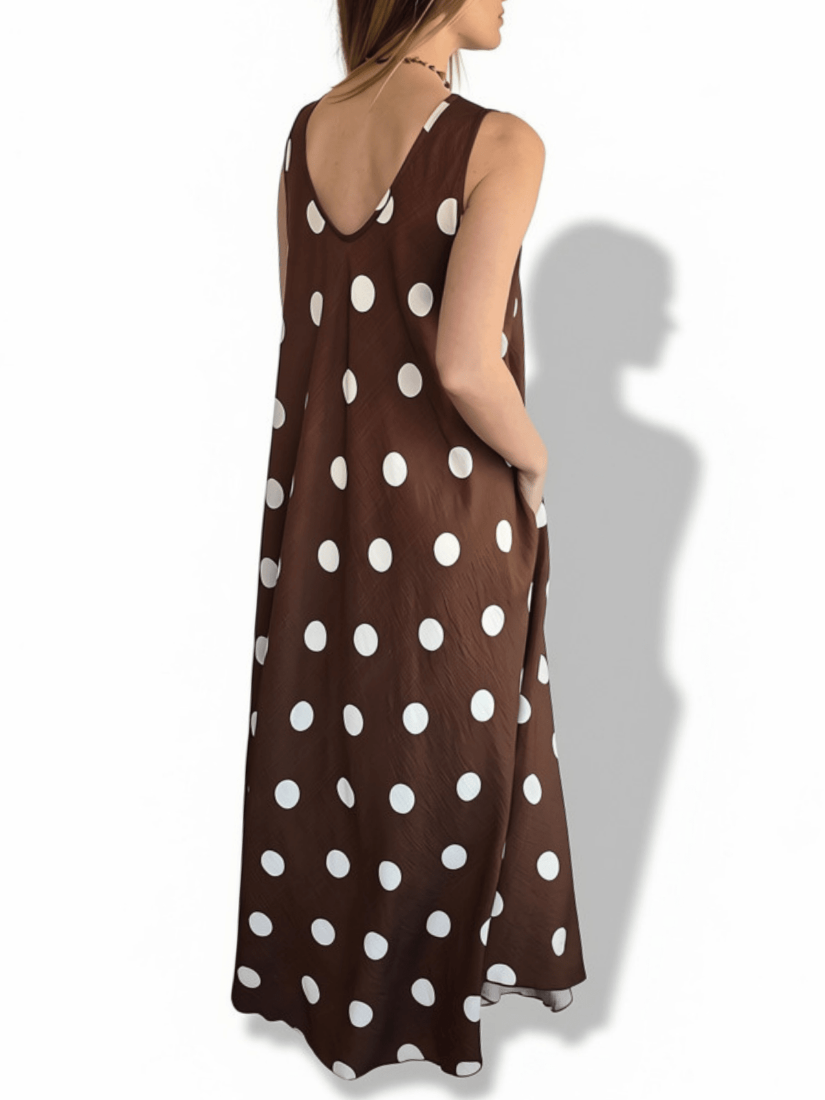 Vestido Lunares, fondo Chocolate
