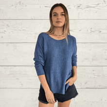 Cargar imagen en el visor de la galería, Sweater Italiano básico, color Azul Jeans
