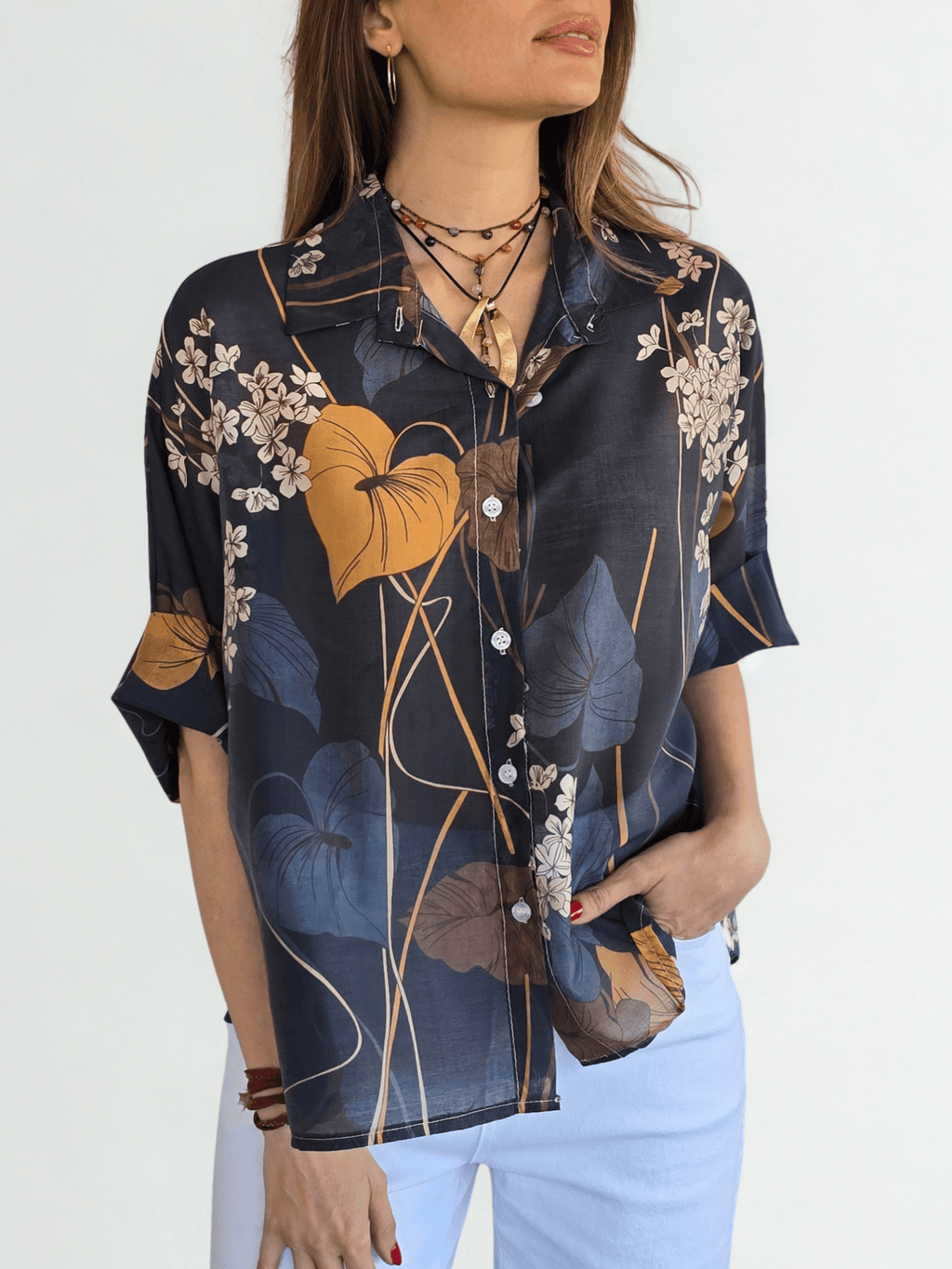 Blusa Italiana Estampado Flores, fondo Azul