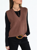 Sweater Sin Mangas escote en V, color Chocolate