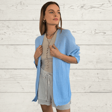 Cargar imagen en el visor de la galería, Chaleco Italiano Andora, color Celeste
