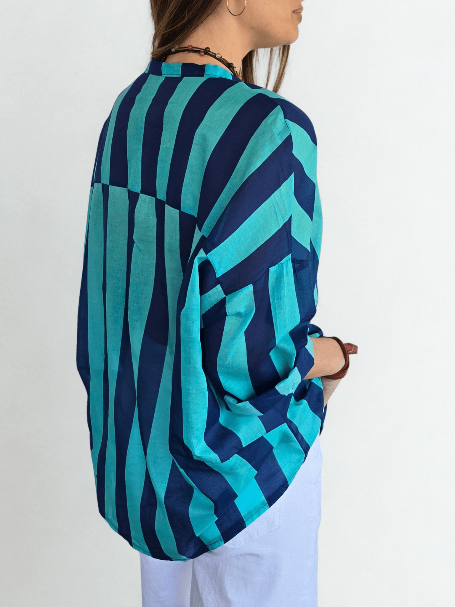 Blusa Italiana Rayada, color Azul con Verde
