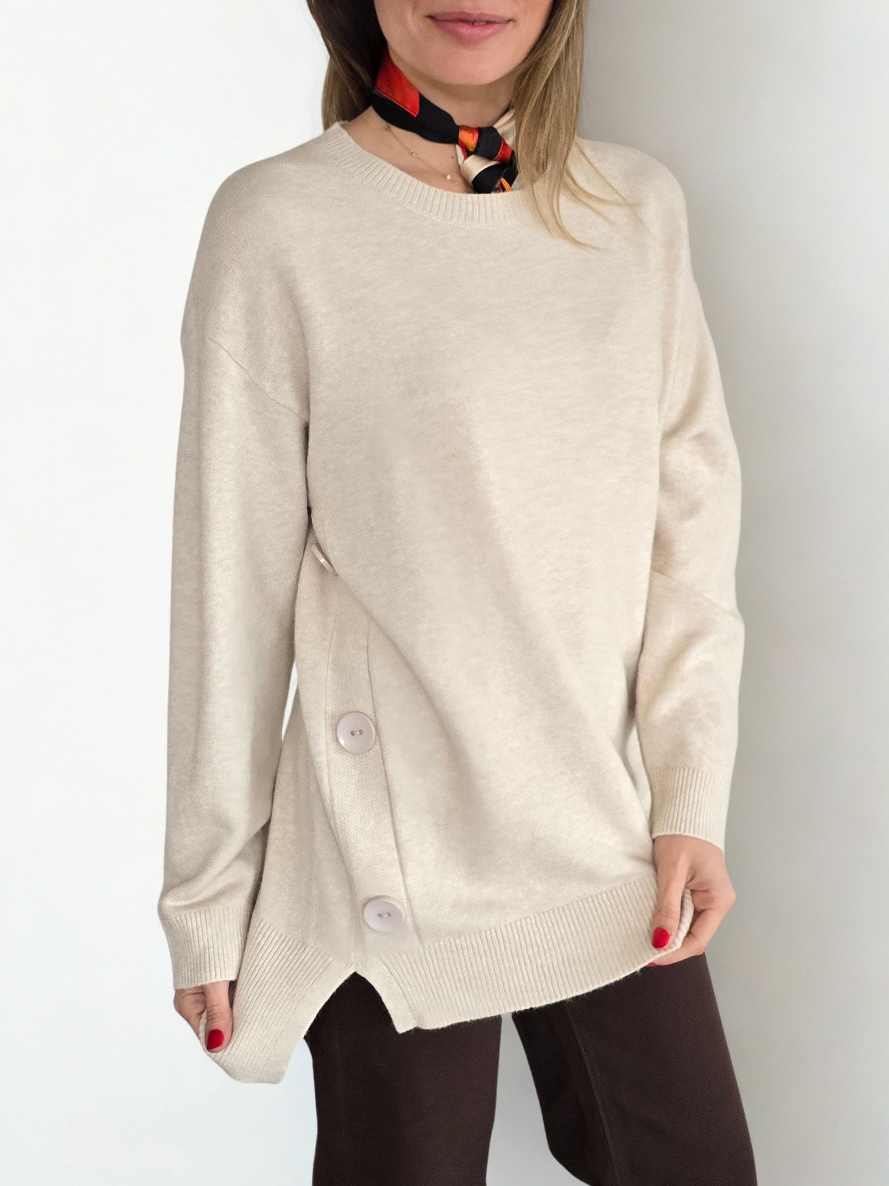 Sweater con Botones a los Lados, color Beige