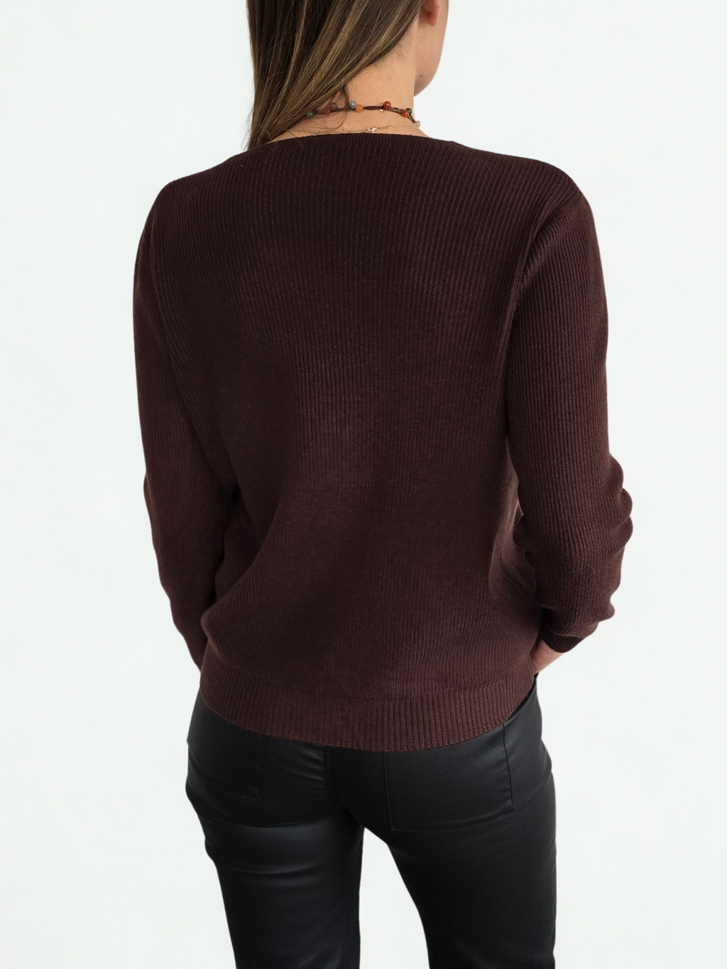 Sweater escote en V, color Chocolate