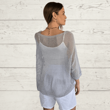 Cargar imagen en el visor de la galería, Sweater Italiano con flores, color gris
