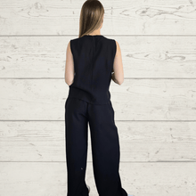 Cargar imagen en el visor de la galería, Conjunto Gillette y Pantalón, color Negro
