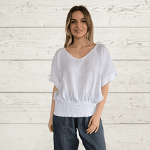 Cargar imagen en el visor de la galería, Blusa de lino Italiano pretina con elástico, color blanco
