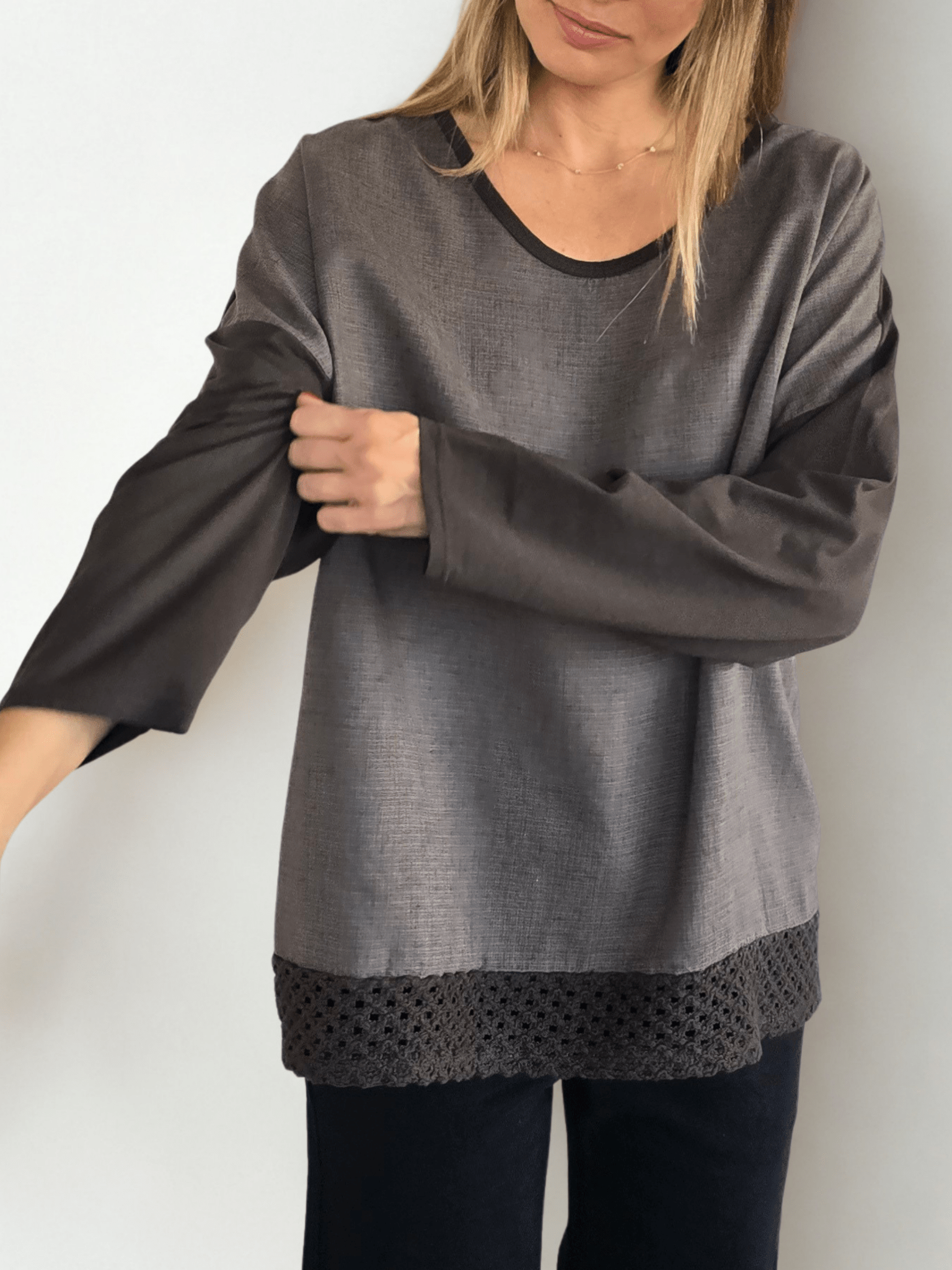 Blusa Italiana Bordada, color Chocolate