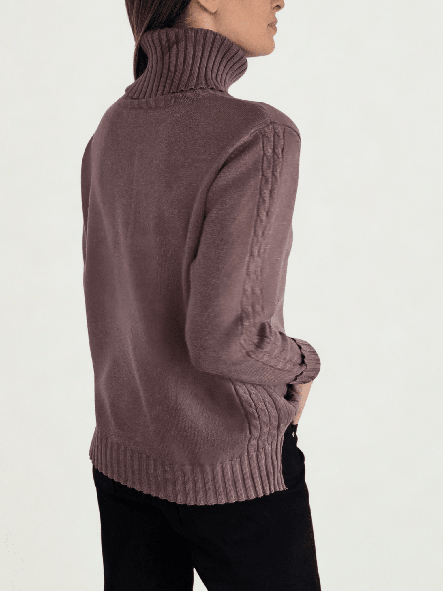 Sweater Cuello subido con Ribete, color Chocolate