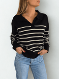 Sweater rayado escote en V, fondo Negro