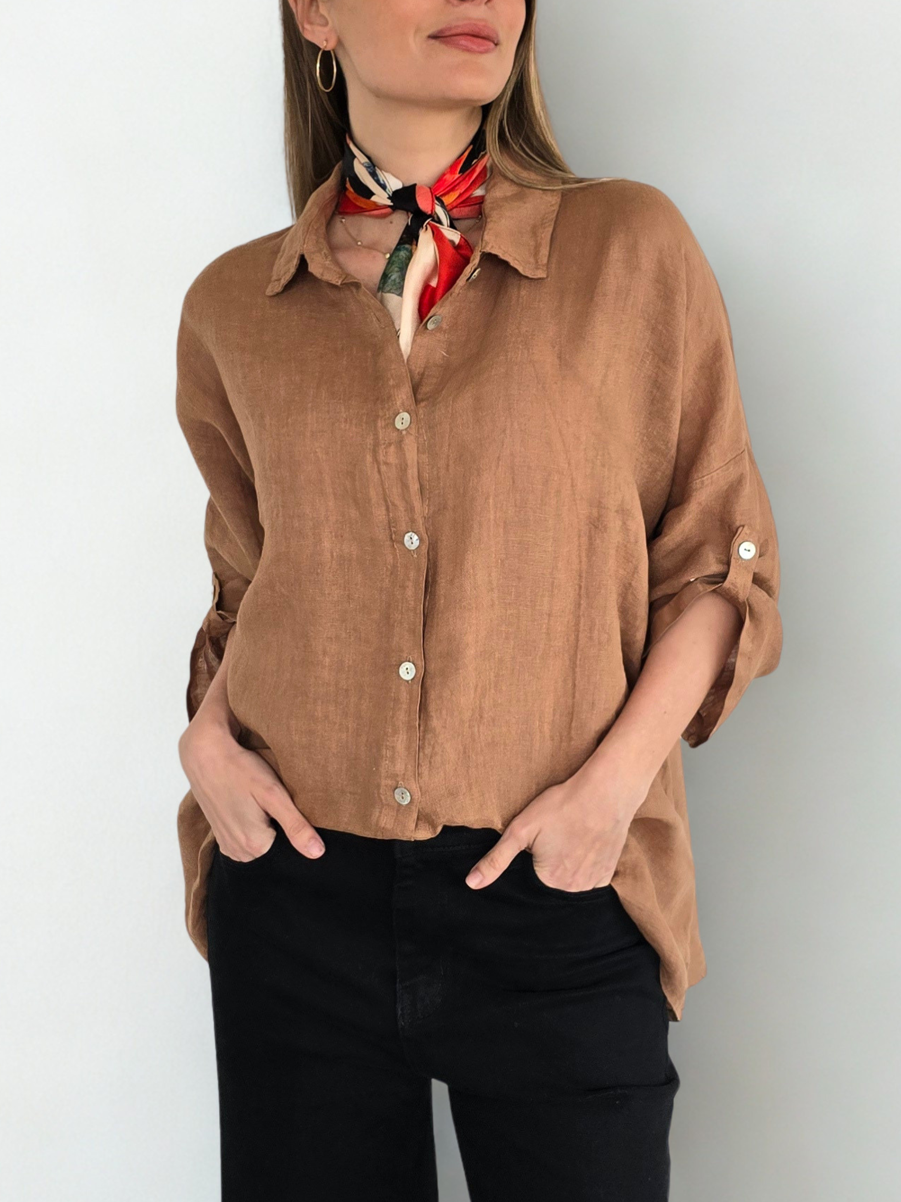 Blusa de Lino Italiano Ancha, color Camel