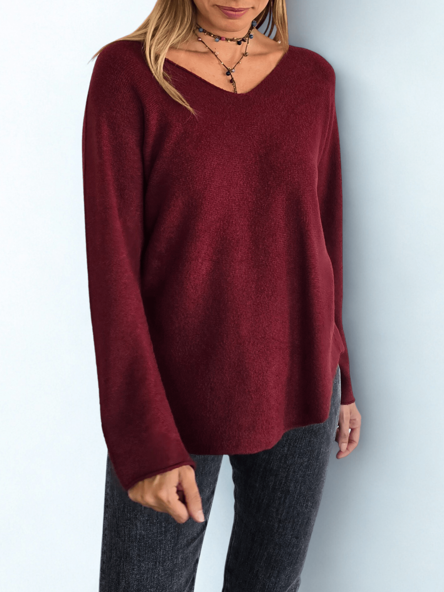 Sweater Italiano escote en V, color Burdeo
