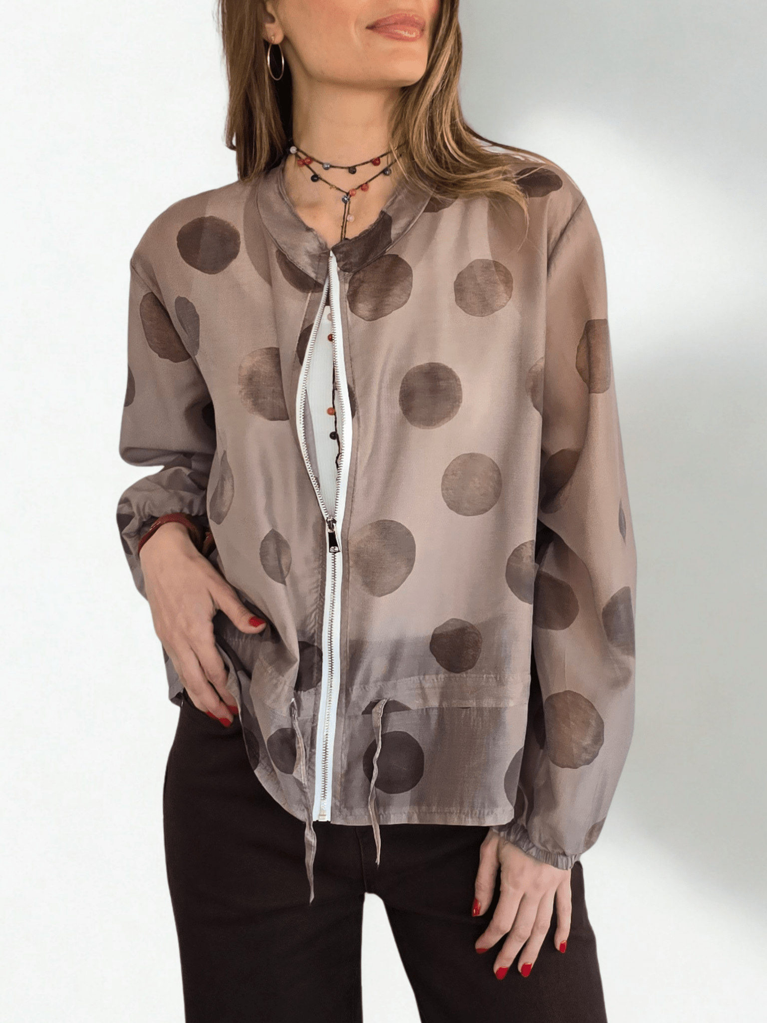 Chaqueta Italiana Lunares, fondo Taupe