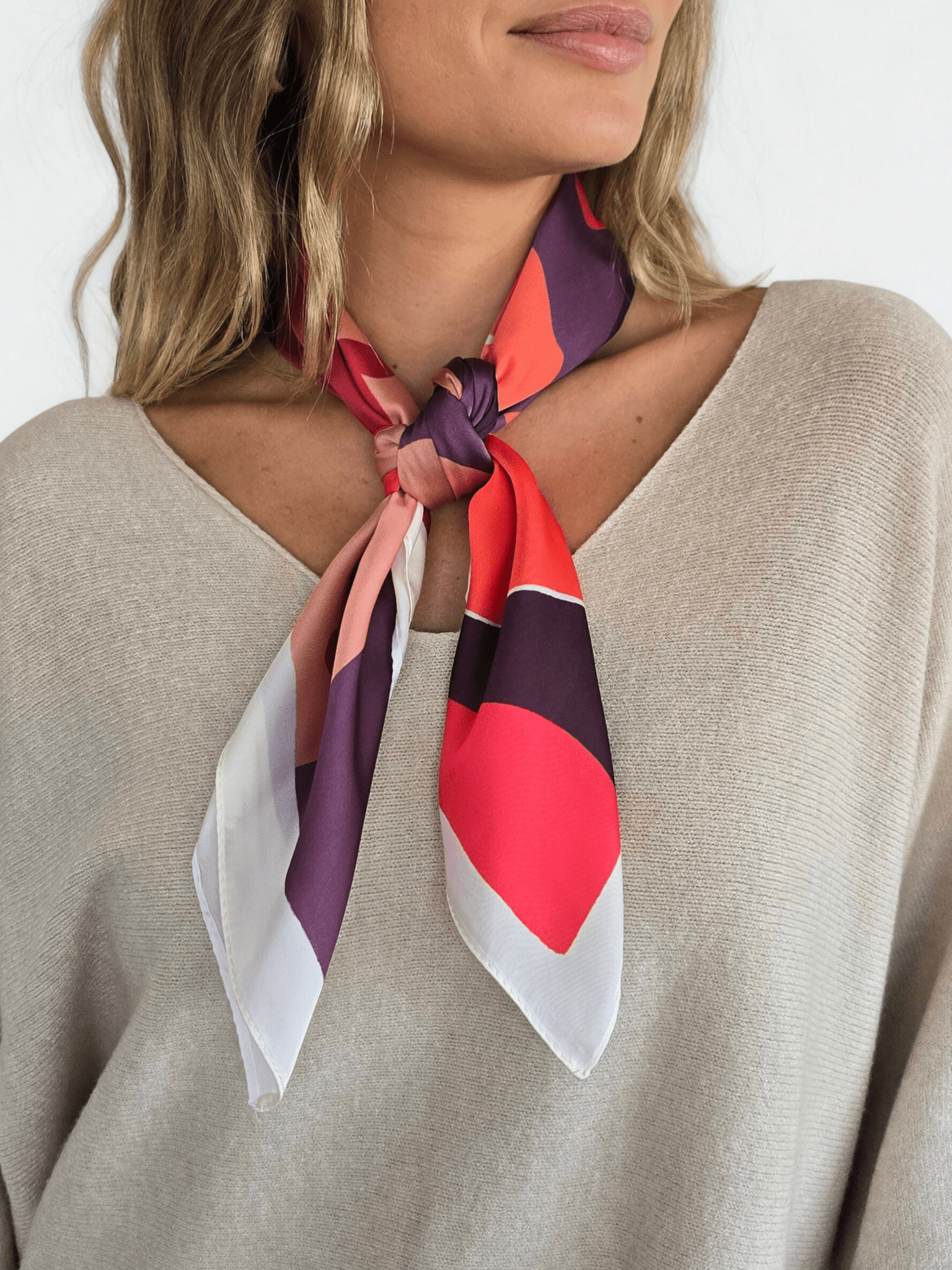 Pañuelo Estampado manchas, Beige con Rojo
