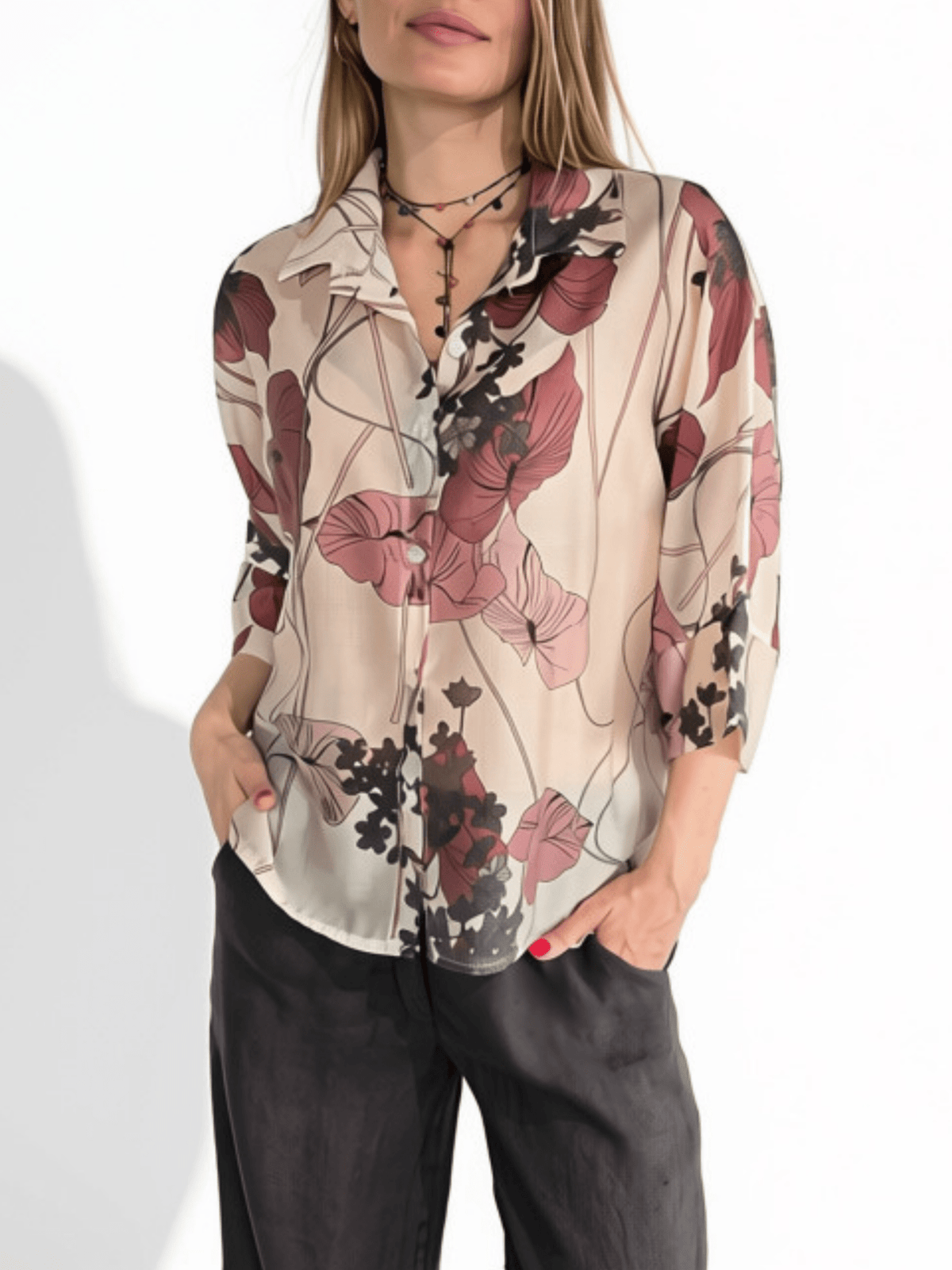Blusa Italiana Estampado Flores, fondo Beige