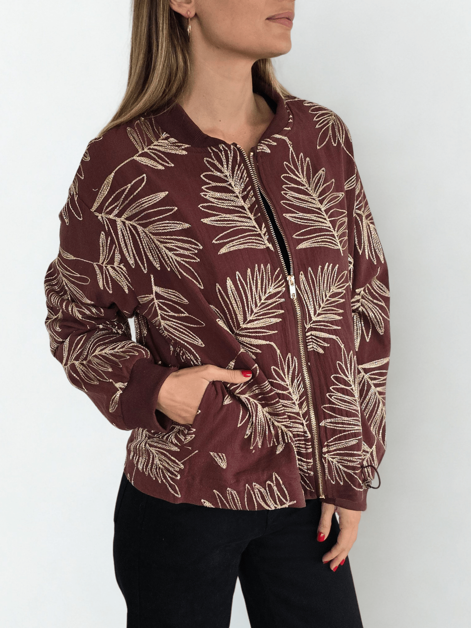 Chaqueta Bomber Bordado, color Burdeo