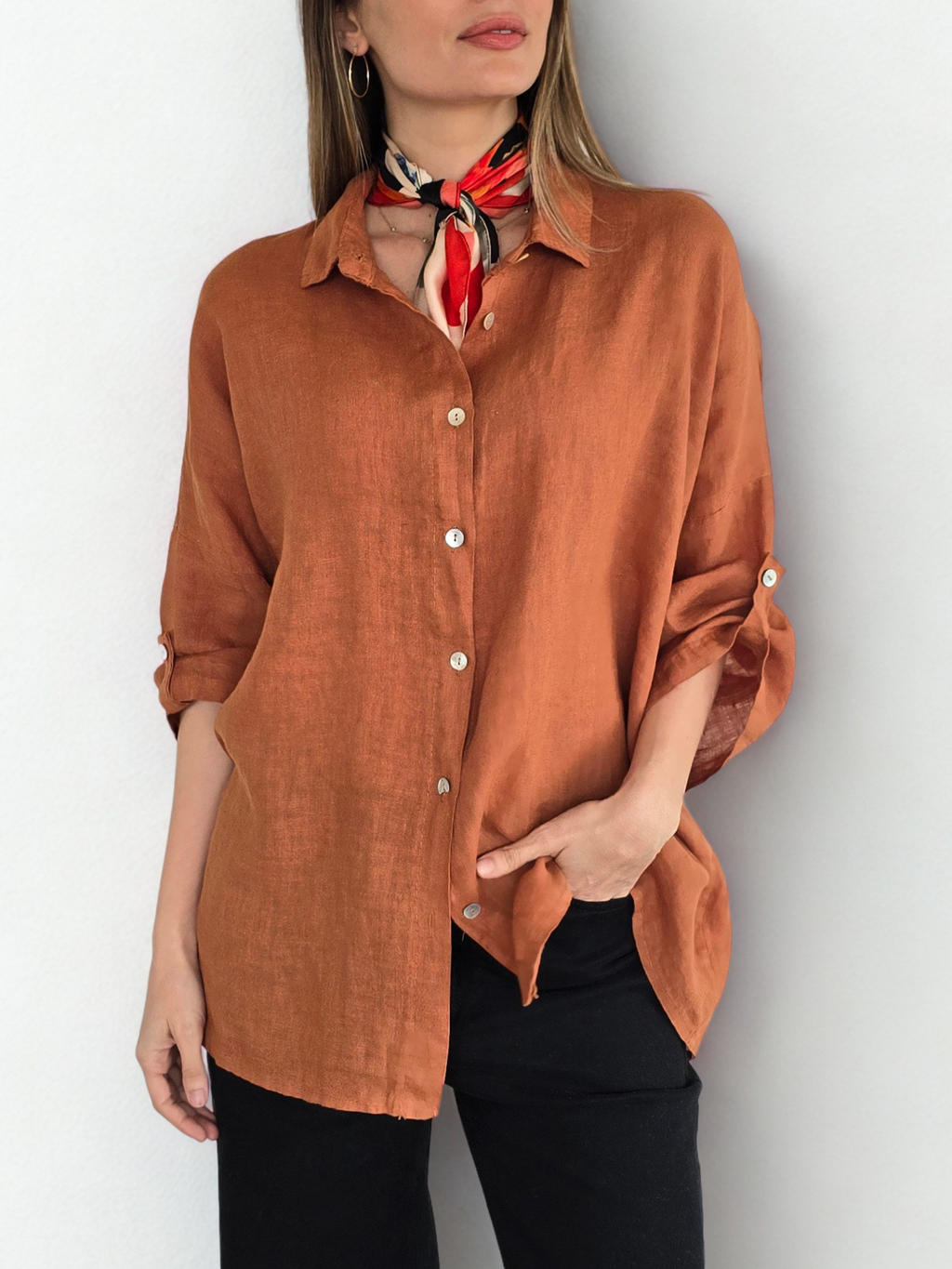 Blusa de Lino Italiano Ancha, color Terracota