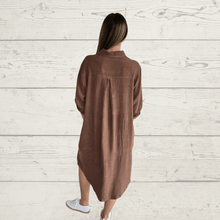 Cargar imagen en el visor de la galería, Vestido con cuello, color Chocolate
