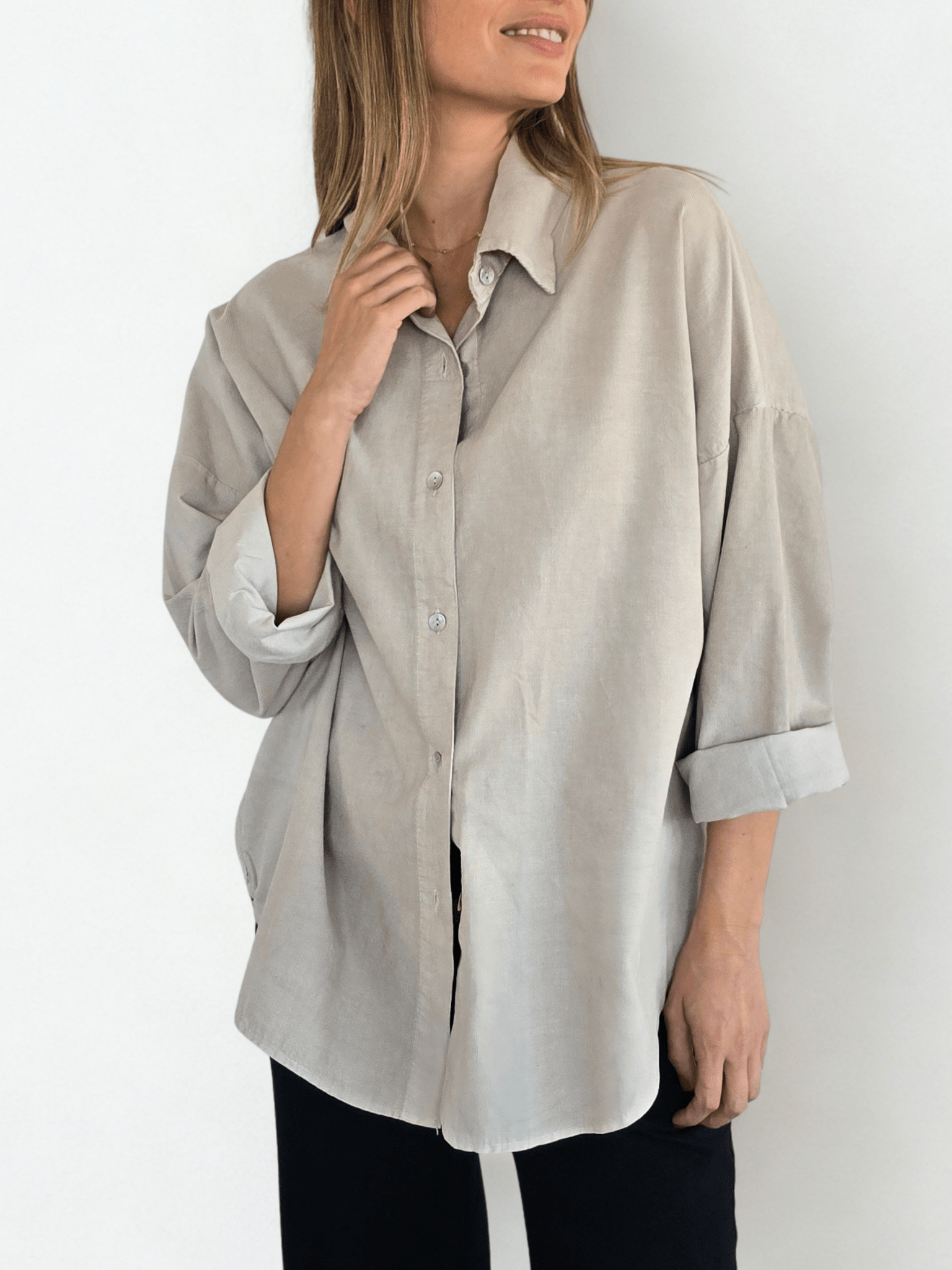 Blusa Italiana cotelé mil rayas, color Beige