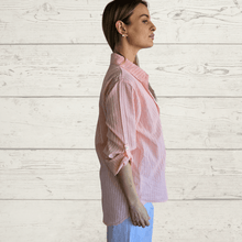 Cargar imagen en el visor de la galería, Blusa Italiana rayada, color rosado con blanco
