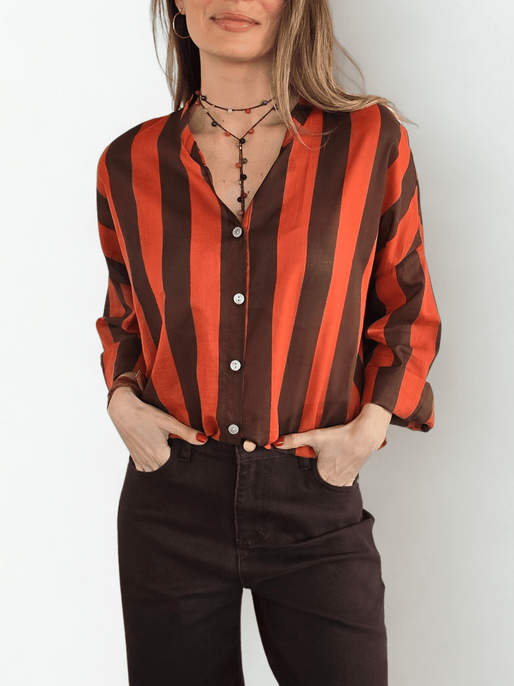 Blusa Italiana Rayada, color Chocolate con Terracota