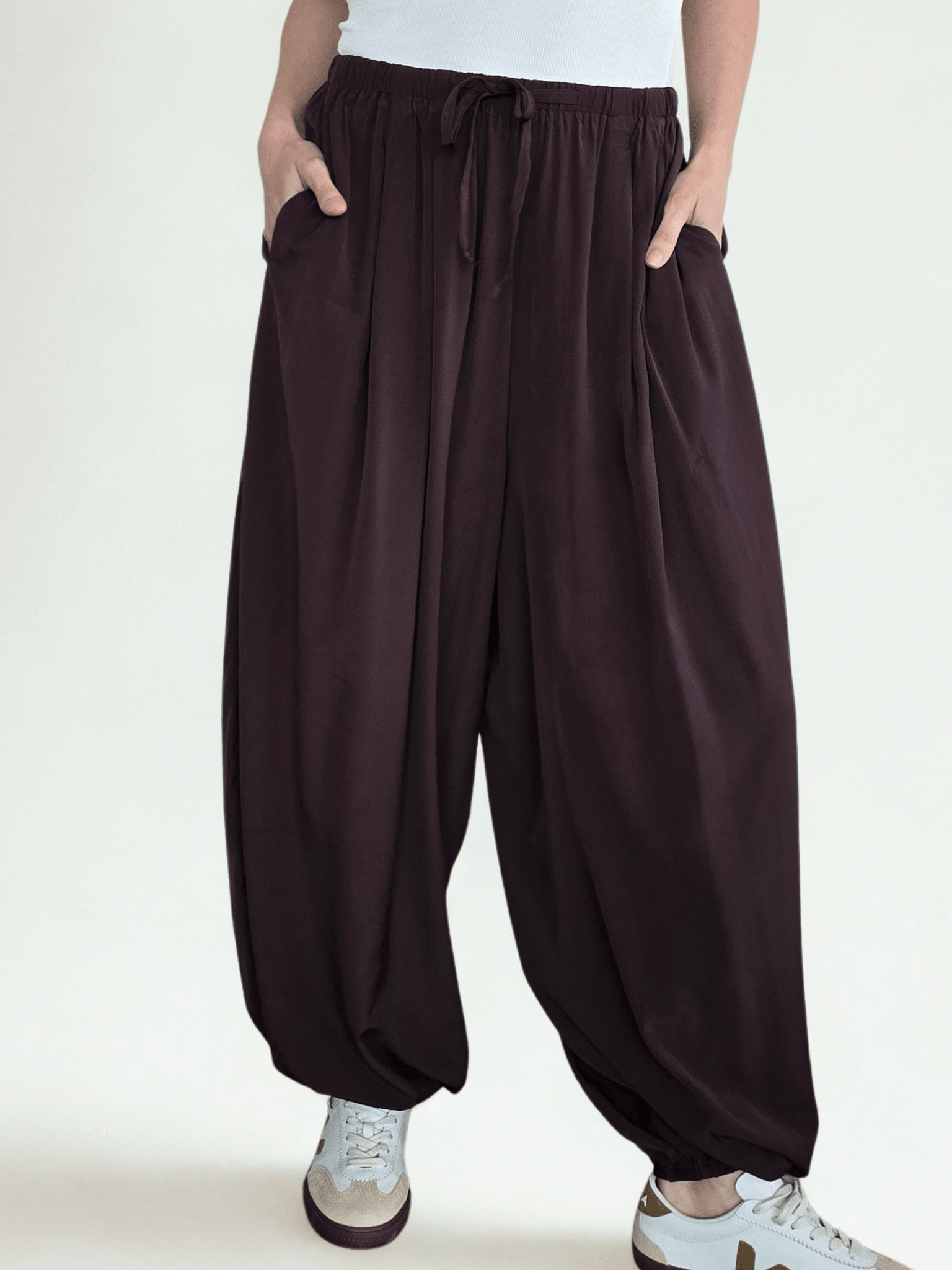 Pantalón Bombacho, color Chocolate